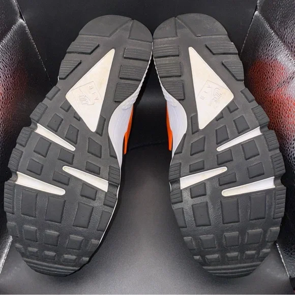 Size 11.5 - Nike Air Huarache Just Do It, AT5017-001, Clean, No Box, Gently Worn - Picture 10 of 11